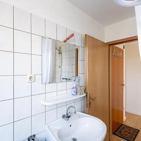 West44 Mit Netflix & Prime * Duisburgo