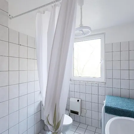 West44 Mit Netflix & Prime * Duisburgo